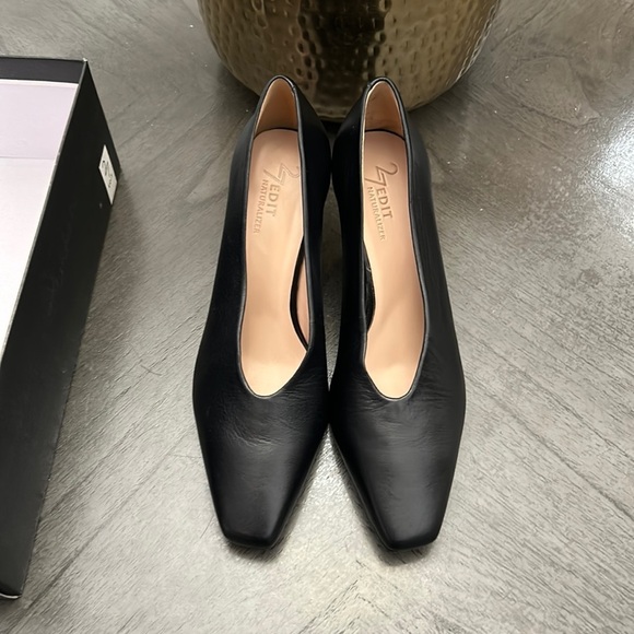 NATURALIZER SEDONA LEATHER SQUARE TOE PUMPS - Picture 8 of 10